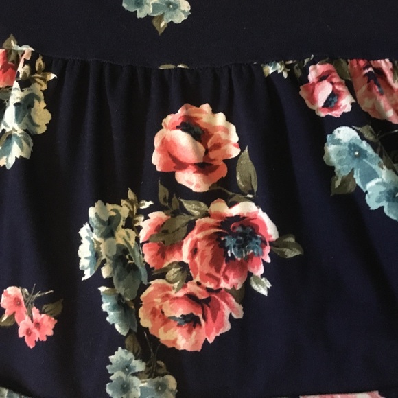 Navy blue dress with pink and blue flowers,Woman’s - Picture 2 of 4
